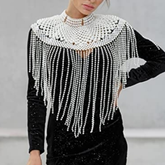 Draping Pearl Statement Collar - Picture 10 of 15